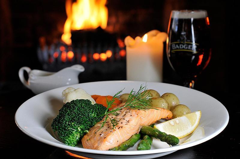 The New Inn Heckfield Eksteriør billede